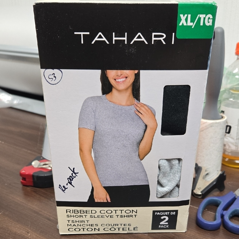 Tahari Size XL Black and Grey 2 Pack of Ribbed Cotton T-Shirts